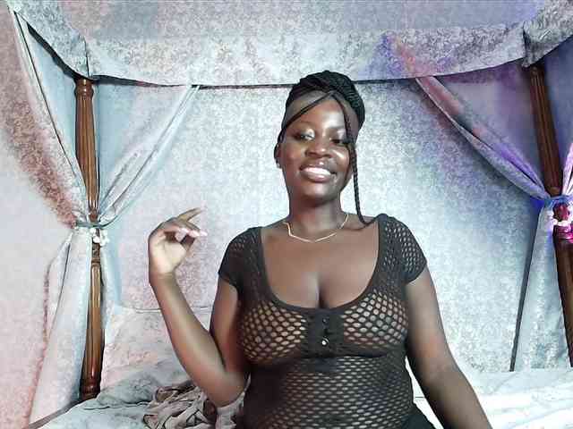 sikoval bongacams live cam model