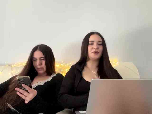 party-girls bongacams live cam model