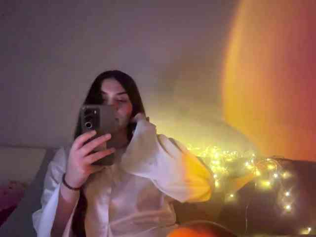 party-girls bongacams live cam model