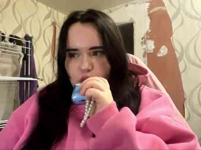 DreamaStonier bongacams live cam model