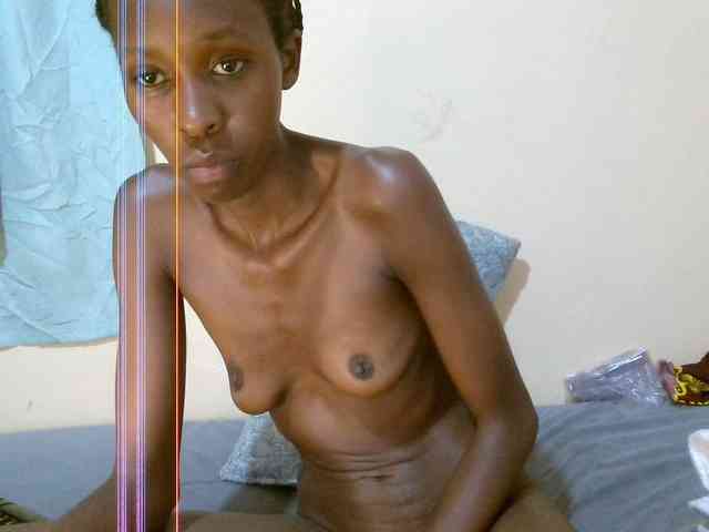 Velvetvixen-1 bongacams live cam model