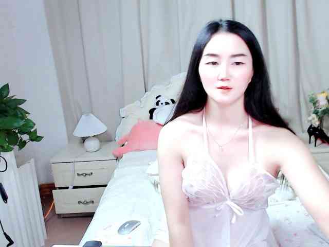 AngerTing bongacams live cam model