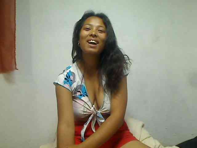 AmeliaHot bongacams live cam model