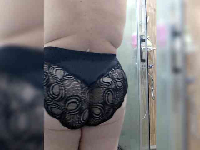 Kristina-16 bongacams live cam model