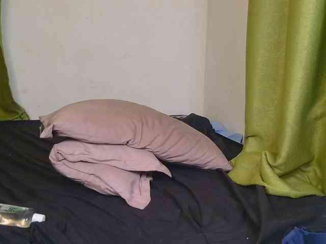 TastyAngels bongacams live cam model