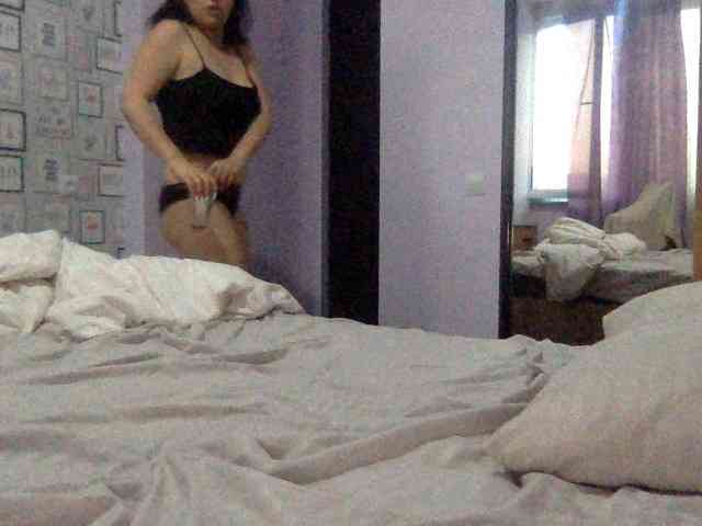 Anna86-2 bongacams live cam model