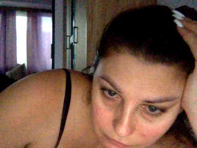 Anna86-2 bongacams live cam model