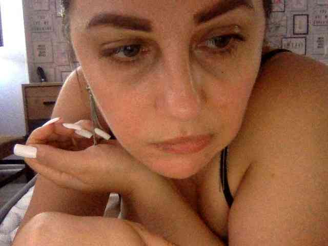 Anna86-2 bongacams live cam model