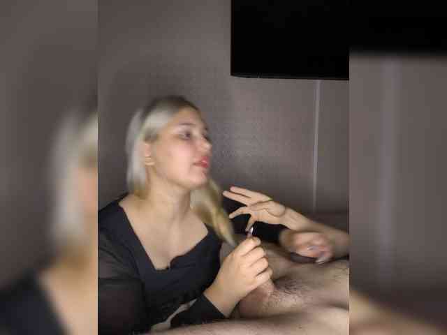dadduBoy bongacams live cam model
