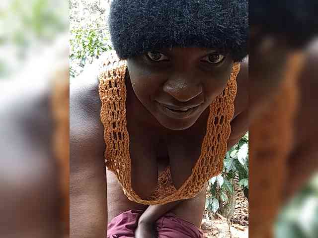 Kenyansexy bongacams live cam model