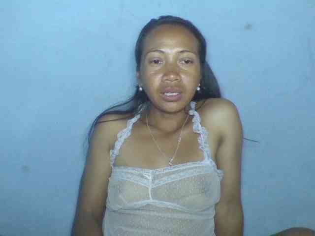 Rose-Bler bongacams live cam model
