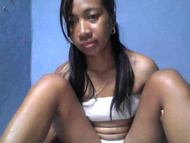 Rose-Bler bongacams live cam model