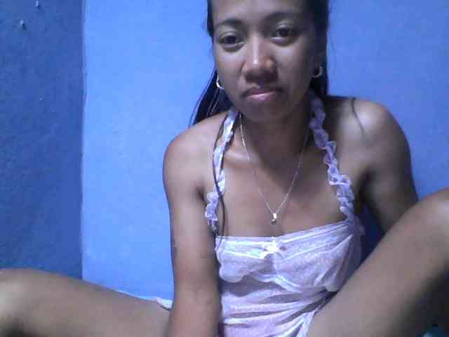 Rose-Bler bongacams live cam model