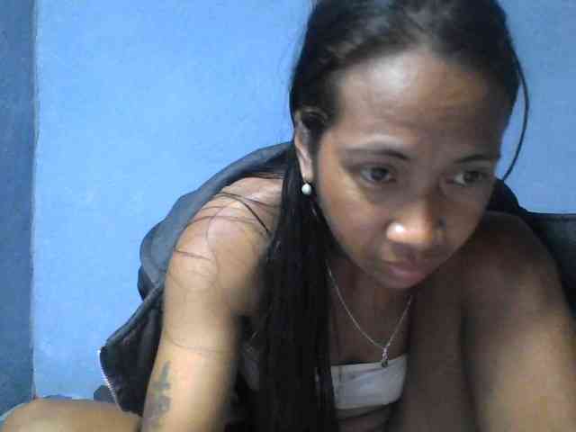 Rose-Bler bongacams live cam model