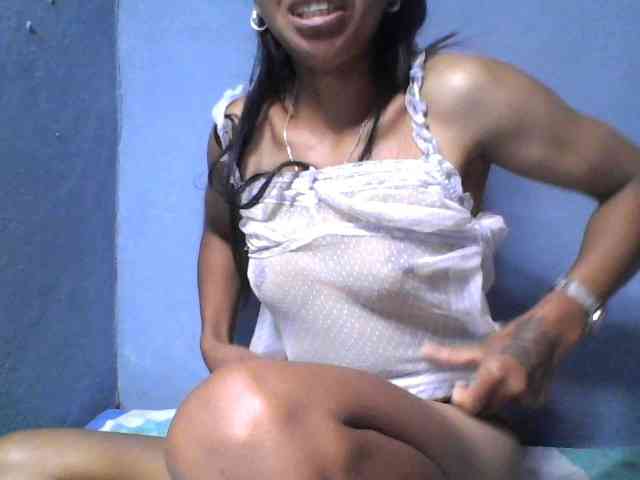 Rose-Bler bongacams live cam model