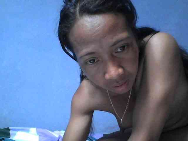 Rose-Bler bongacams live cam model