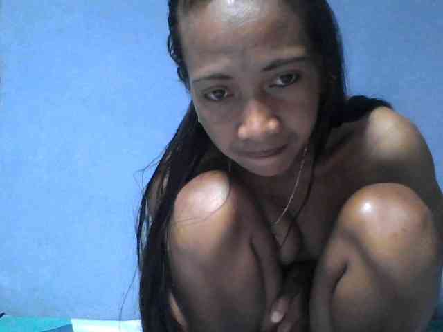 Rose-Bler bongacams live cam model