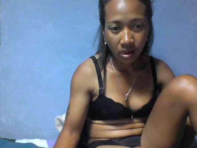 Rose-Bler bongacams live cam model
