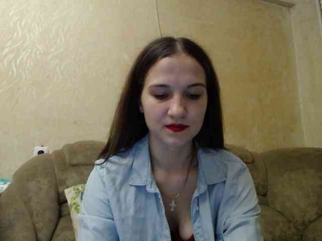 LovelyLika bongacams live cam model
