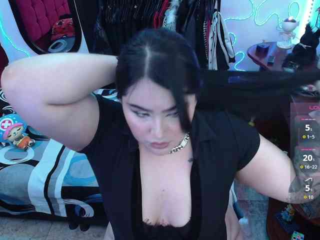 lufek23 bongacams live cam model