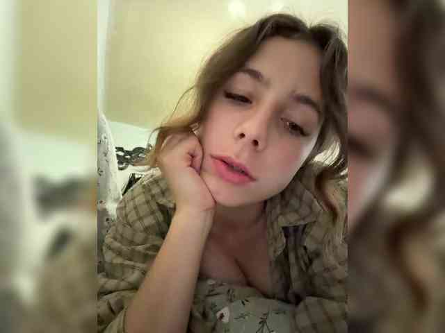 Lera-Antonovna bongacams live cam model