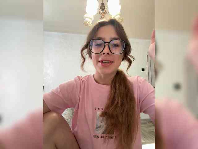 Lera-Antonovna bongacams live cam model