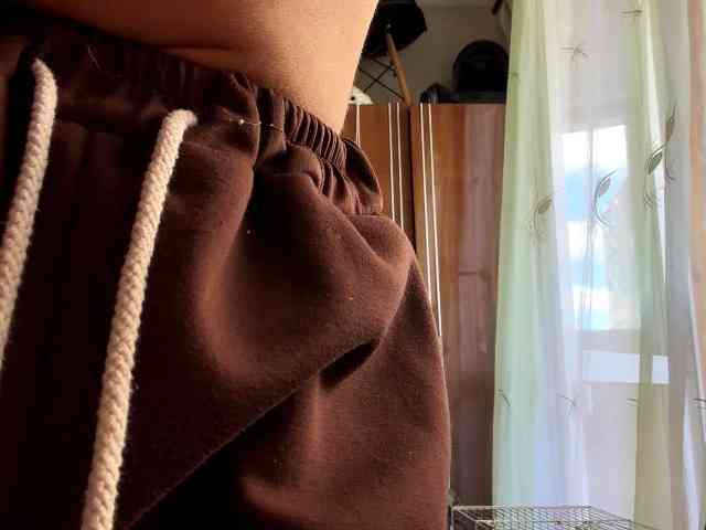 ShellaGoldthorpe bongacams live cam model