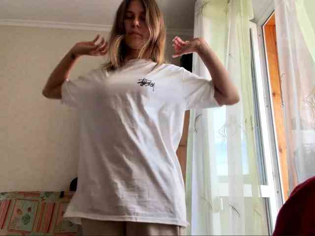 ShellaGoldthorpe bongacams live cam model