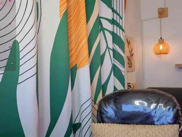 LunaRosse bongacams live cam model