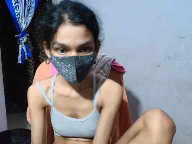 Yeasty1men bongacams live cam model