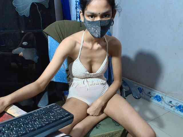 Yeasty1men bongacams live cam model