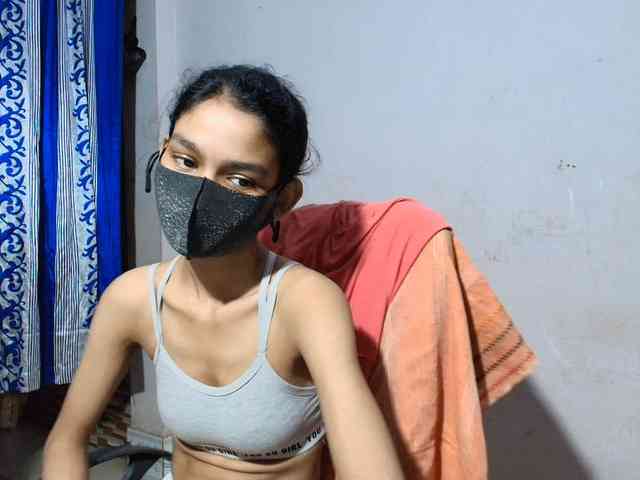 Yeasty1men bongacams live cam model