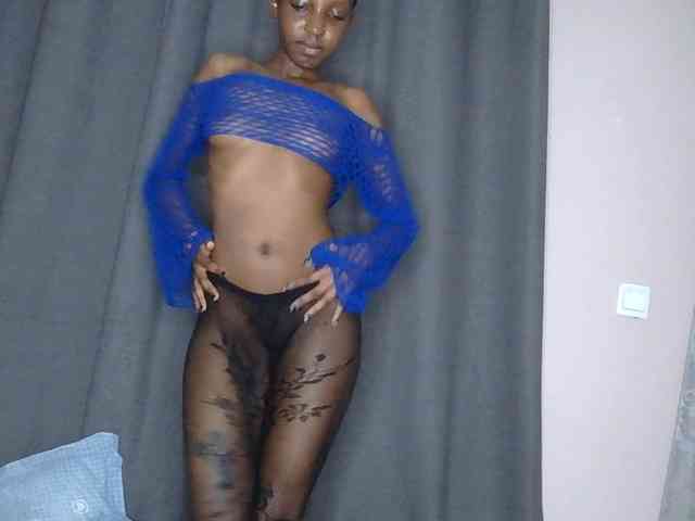 Gianna bongacams live cam model