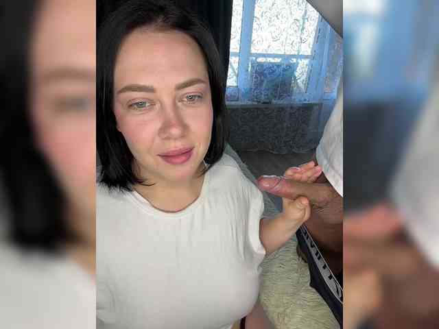 DoubleCumm bongacams live cam model