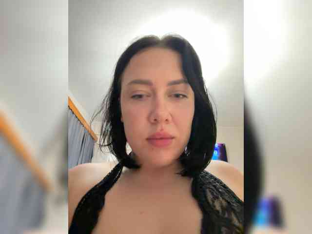 DoubleCumm bongacams live cam model