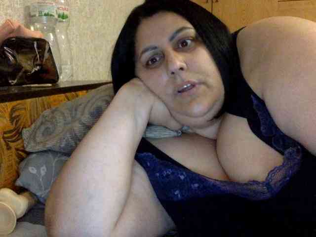 ChristianNetta bongacams live cam model