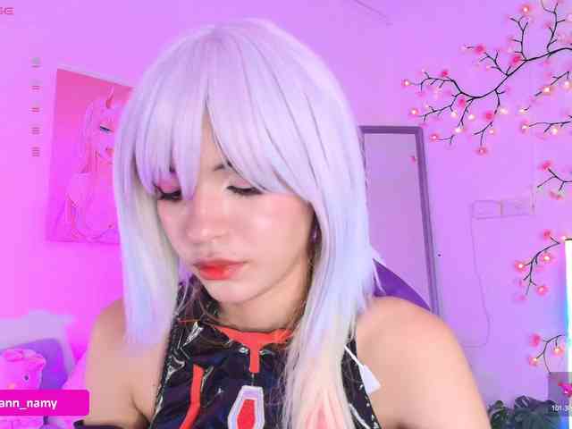 Swannamy bongacams live cam model