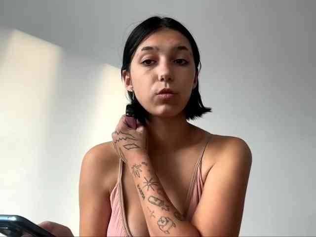 CuteNastyaX1 bongacams live cam model