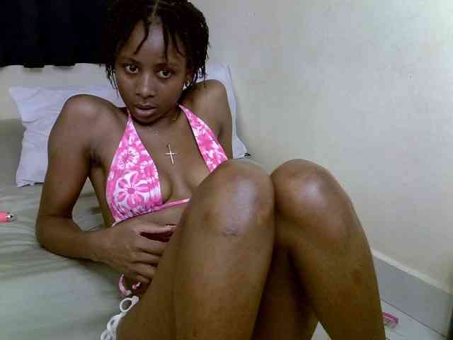 Babydvia bongacams live cam model