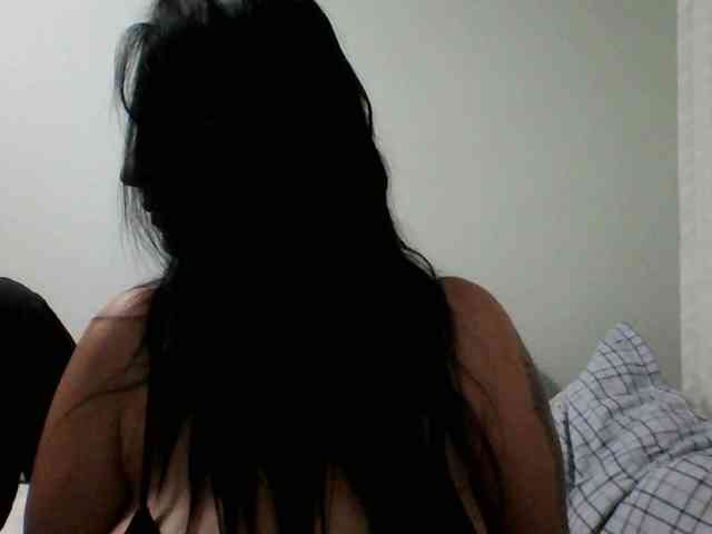 NaughtyLoversx bongacams live cam model