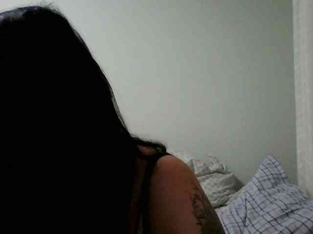 NaughtyLoversx bongacams live cam model