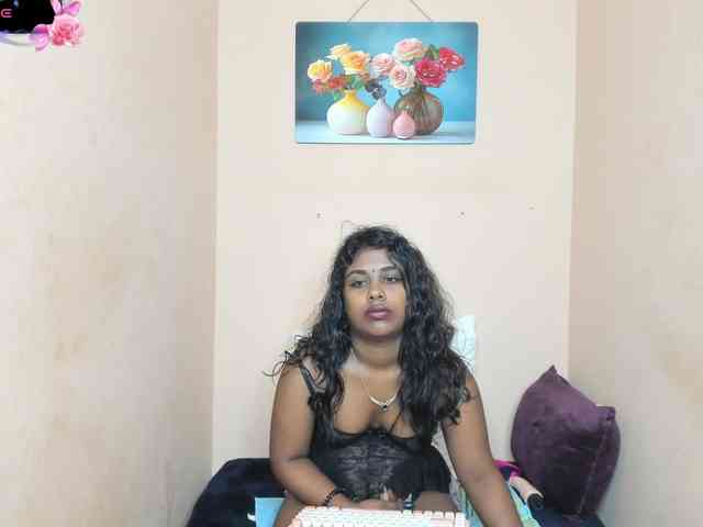 CHERRYTEAZER bongacams live cam model