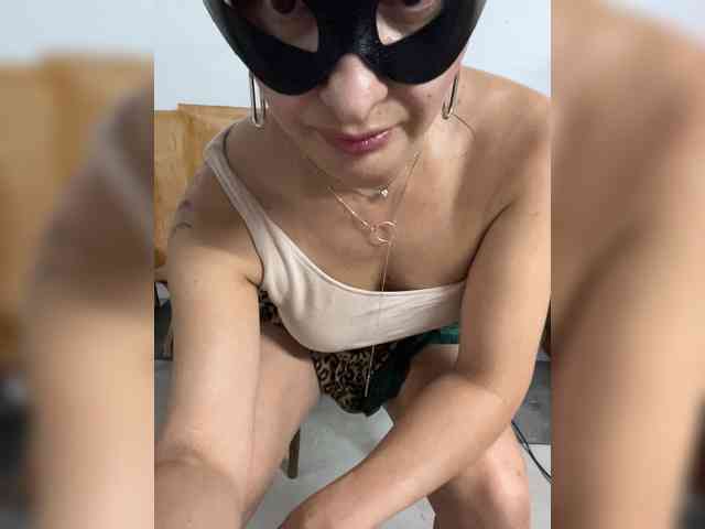 TIGRESS-LAGERTESS bongacams live cam model