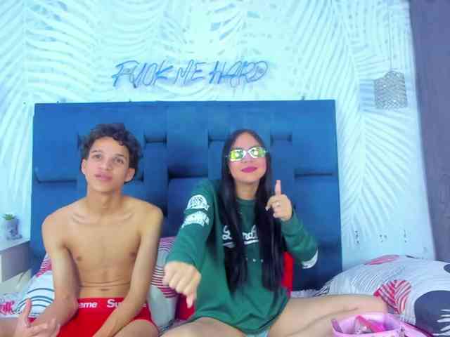 SweetAndWild1 bongacams live cam model