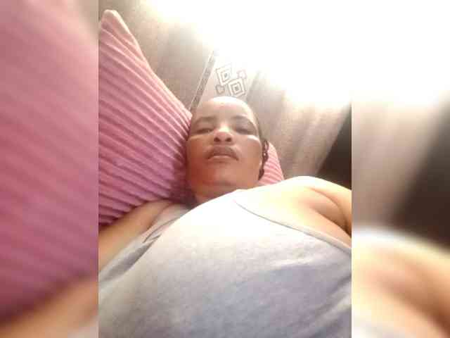 JennyFawxxx bongacams live cam model