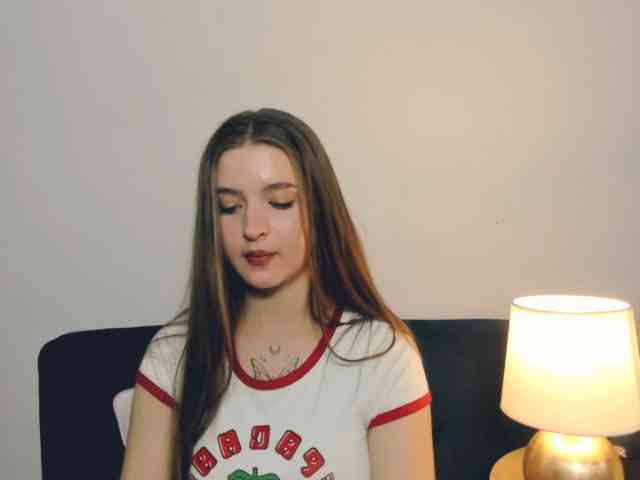 MargaretSecret bongacams live cam model
