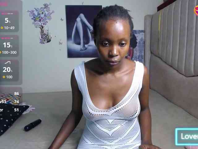 CocoPookie bongacams live cam model