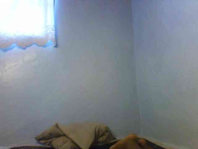 Karembo bongacams live cam model