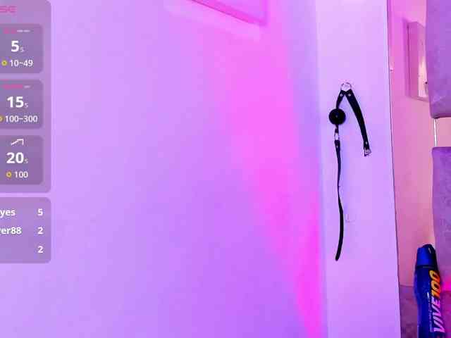 Mia-Stanly bongacams live cam model