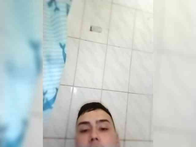 Milkyblack bongacams live cam model